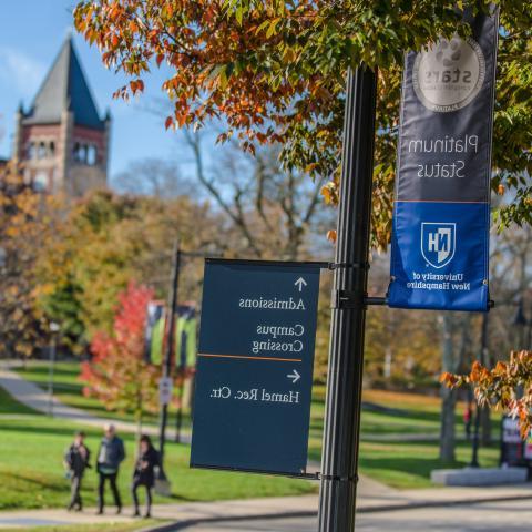 UNH sign campus crossing