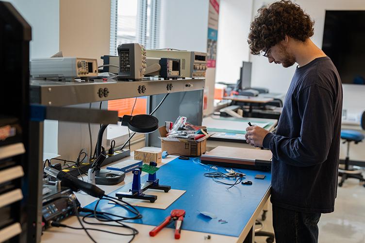 male student working in CEPS Makerspace